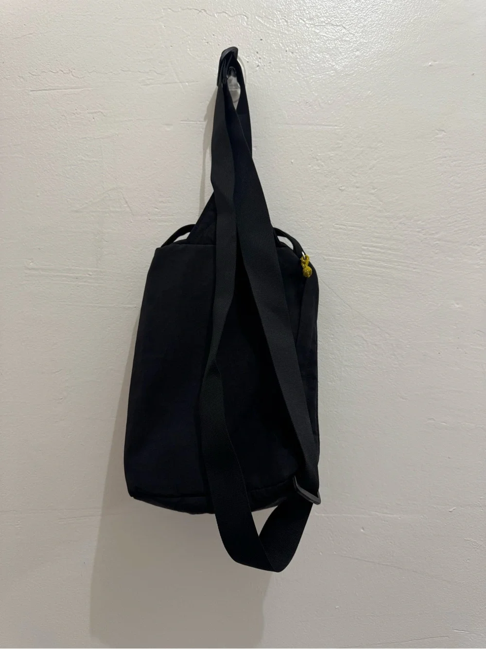 The North Face Berkeley Field Bag - Black Crossbody Sling